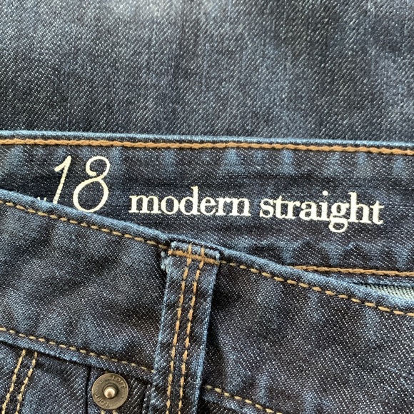 LOFT Modern Straight Jean 18S - Picture 11 of 13